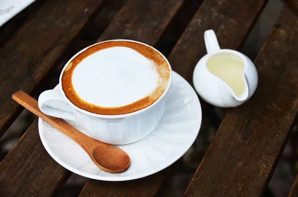 Latte Hot Coffee on table — Stock Photo, Image