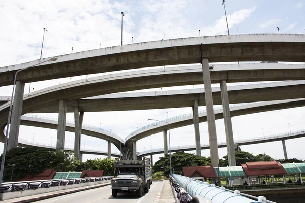 Ver paisaje y paisaje urbano de Amphoe Phra Pradaeng en Bhumibol — Foto de Stock