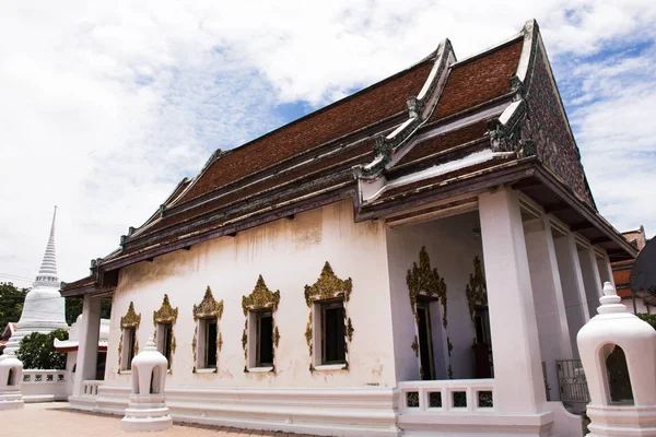 Tempio di Wat Prot Ket Chettha Ram a Samut Prakan, Thailandia — Foto Stock