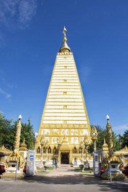 Wat Phra Bua tapınakta: Ubon Ratchathani, Thailand Nong o