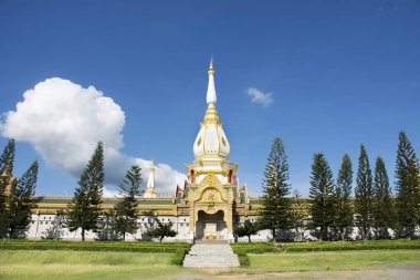 Wat Phra Maha Chedi Chai Mongkol (Nong Phok) tapınakta Roi Et, T