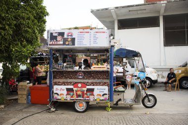 Seyahat ve alışveriş Tay insanlar ve yabancı gezginler