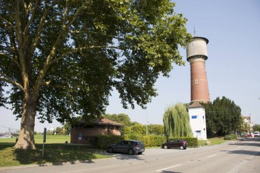 Eski kule yeraltı suyu veya artezyen aküfer veya su işleri bir