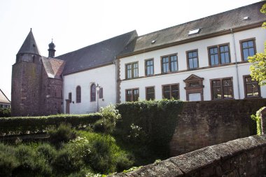 Klasik Alman halkı ve elektrikgetireceklerini için Lobdengau Müzesi binada