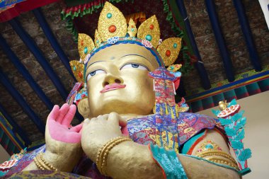 Tsemo Maitreya Tapınağı 'ndaki Maitreya Buddha veya Namgyal Tsemo Canavarı