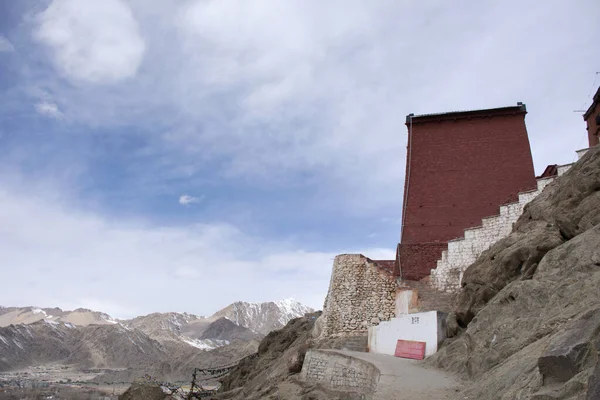 Inside interior and architect of Thiksey monastery and Namgyal T — Stock Photo, Image