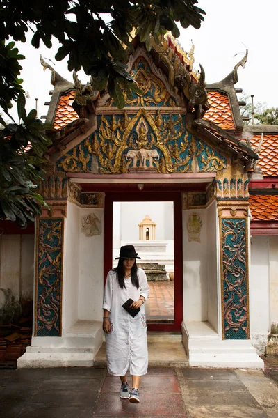 Ratchaburi Tailandia Septiembre Las Mujeres Tailandesas Viajan Visita Respetan Oración — Foto de Stock