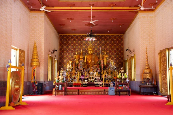 Nakhon Phanom Tailandia Octubre Pagoda Stupa Estatua Buda Dorada Wat — Foto de Stock