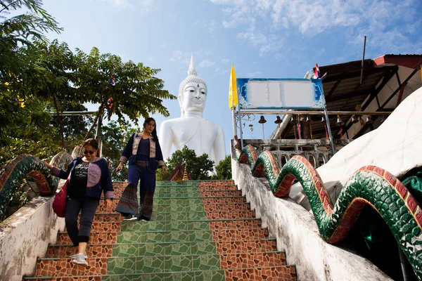 Grande Statue Bouddha Blanc Sur Montagne Wat Roi Phra Phutthabat — Photo