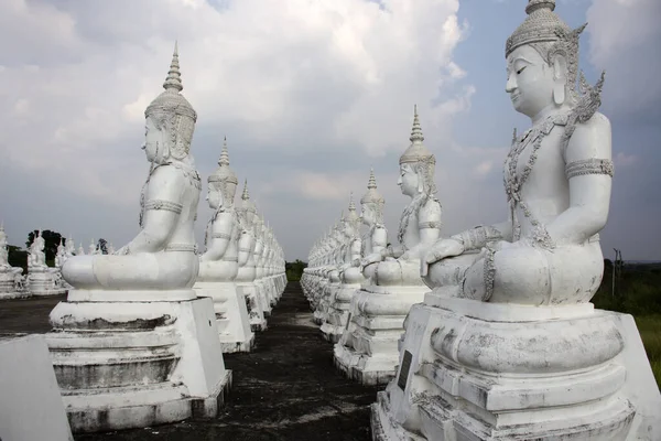 Sakon Nakhon Thailand Outubro Estátua Buda Wat Phrabuddhabat Nam Thip — Fotografia de Stock