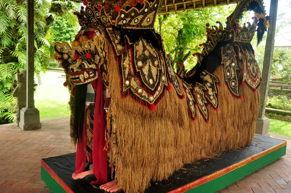 Lion Costume Bali Style Indonesian People Wear Dancing Legong Barong — Stock Photo, Image