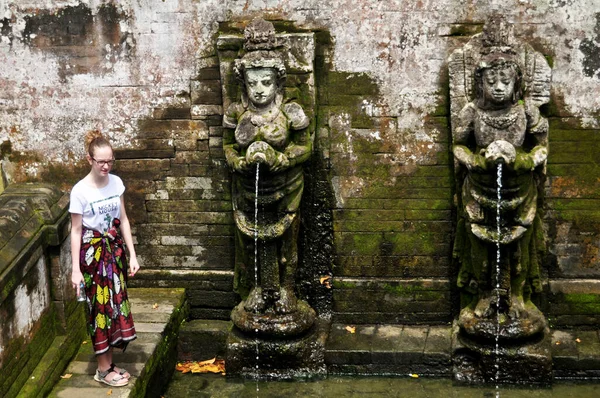 Bali Indonesia Maart Baden Tempel Figuren Wijwater Fontein Van Goa — Stockfoto