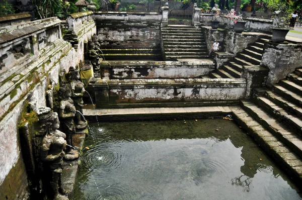 Bathing Temple Figures Holy Water Fountain Goa Gajah Elephant Cave — Stock Photo, Image