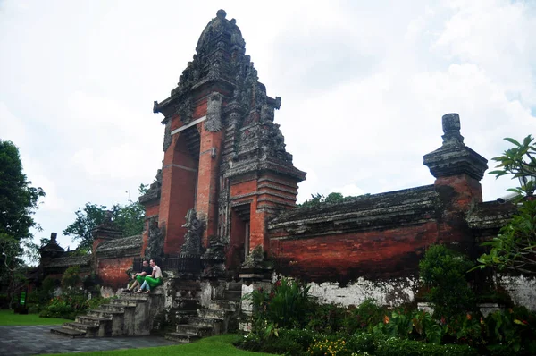 Bali Indonesia Marzo Antigua Entrada Santuario Interior Del Sitio Arqueológico — Foto de Stock
