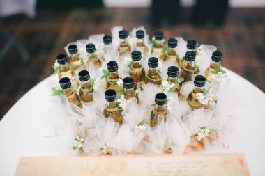 Konuk için düğün hediyesi