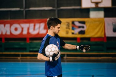 Minsk, Belarus - 19 Ekim 2018: Tanımlanamayan yerel takım oyuncusu