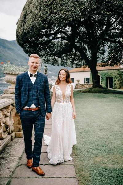 portrait of Gorgeous wedding couple in Italy