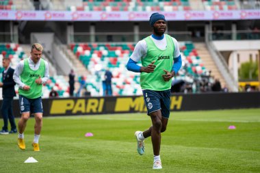 MINSK, BELARUS - 24 Mayıs 2020: Belarus Kupası Finali 'nde FC Dynamo Brest oyuncuları. Dinamo Stadyumu 'nda (Minsk) FC BATE Borisov - FC Dinamo Brest maçı)