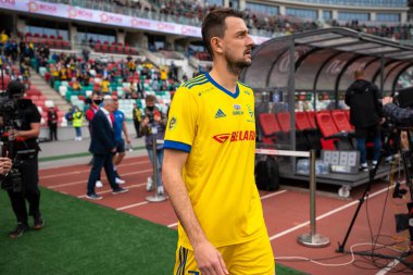 MINSK, BELARUS - 24 Mayıs 2020: FC BATE Borisov oyuncuları Belarus Kupası Finali 2020. Dinamo Stadyumu 'nda (Minsk) FC BATE Borisov - FC Dinamo Brest maçı)