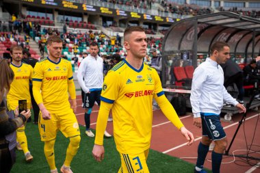 MINSK, BELARUS - 24 Mayıs 2020: FC BATE Borisov oyuncuları Belarus Kupası Finali 2020. Dinamo Stadyumu 'nda (Minsk) FC BATE Borisov - FC Dinamo Brest maçı)