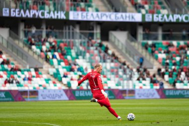 MINSK, BELARUS - 24 Mayıs 2020: Belarus Kupası Final 2020 FC Dynamo Brest oyuncusu. Dinamo Stadyumu 'nda (Minsk) FC BATE Borisov - FC Dinamo Brest maçı)