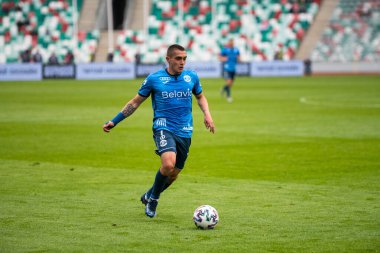 MINSK, BELARUS - 24 Mayıs 2020: Belarus Kupası Final 2020 FC Dynamo Brest oyuncusu. Dinamo Stadyumu 'nda (Minsk) FC BATE Borisov - FC Dinamo Brest maçı)