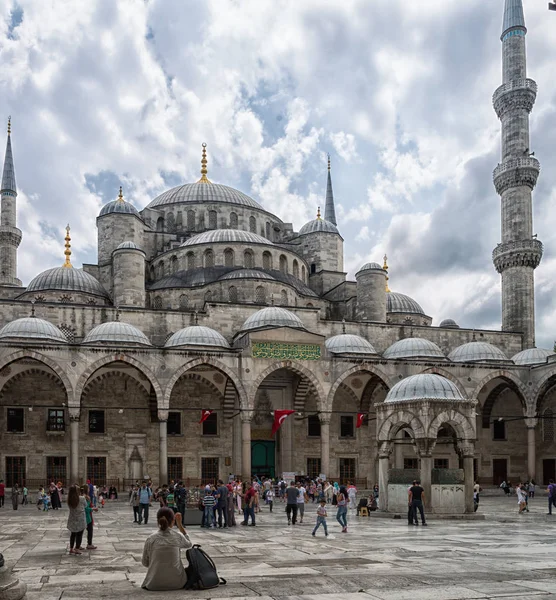 Sultan Ahmed Camii Mavi Cami Stanbul Türkiye Gökyüzü Bulutlu Gün — Stok fotoğraf