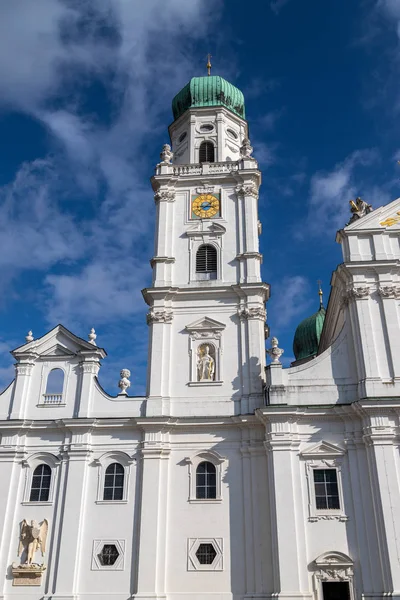 Widok na katedrę św. Stefana w Passau, Baw — Zdjęcie stockowe