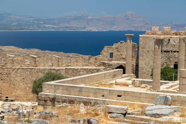 Rovine dell'acropoli di Lindos sull'isola di Rodi, Grecia — Foto Stock