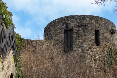 Bad Muenstereifel, Almanya 'daki Muenstereifel Kalesi' ne bakın.