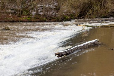 Su barajı, Meisenheim, Almanya 'daki Glan nehrinde baraj.