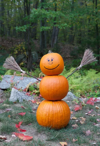 Pumpkin man outdoors — Stock Photo, Image