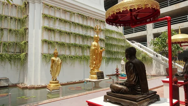 Fontain Jardim Sagrado Wat Indraviharn Bangkok Tailândia — Fotografia de Stock