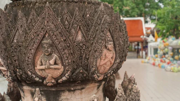 Bangkok, Tayland 'da Wat Devarajkunchorn' daki tempelstone 'un detayları