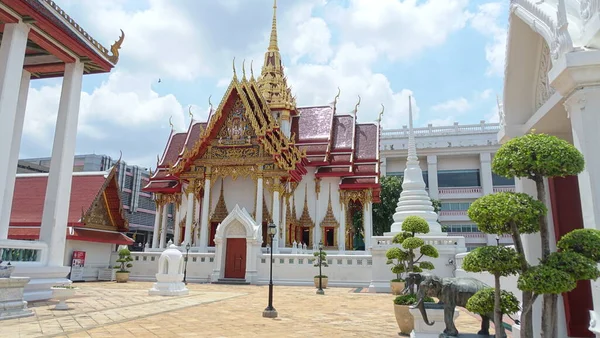 Versammmliungshaus Vihan Wat Devarajkuchon — Fotografia de Stock