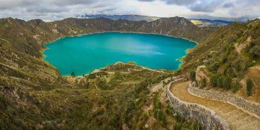 Ekvador Latacunga town yakınındaki Quilotoa lagoon