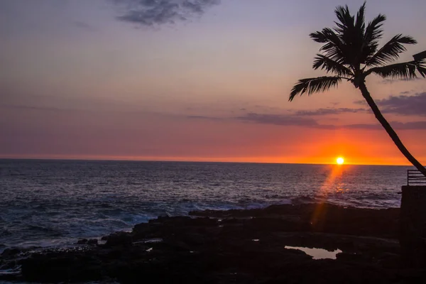 Puesta de sol en Kona, Hawaii —  Fotos de Stock