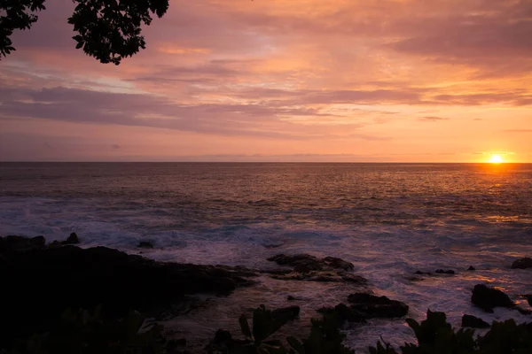 Puesta de sol en Kona, en Hawaii —  Fotos de Stock