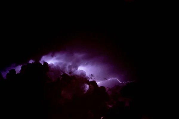 Éclairs Colorés Lors Orage Lors Une Chaude Journée Été — Photo