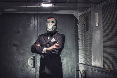 Gizli ajan, terörist ya da işadamı Apocalypse?