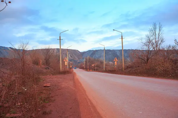 Cruce Del Ferrocarril Cerca Una Mina Mineral Hierro — Foto de Stock
