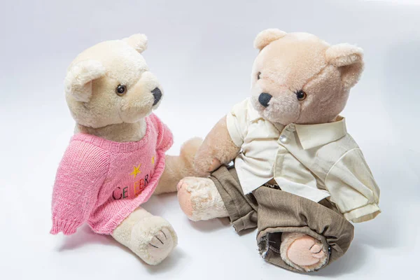 Teddybär Auf Weißem Hintergrund — Stockfoto