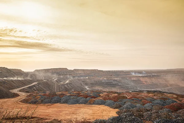 Iron Ore Quarry Sunset — Stock Photo, Image