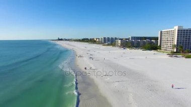 Siesta Key, Florida plaj üzerinde uçmak.