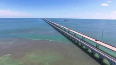 Yedi mil köprü havadan görünümü