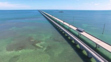 Yedi mil köprü havadan görünümü