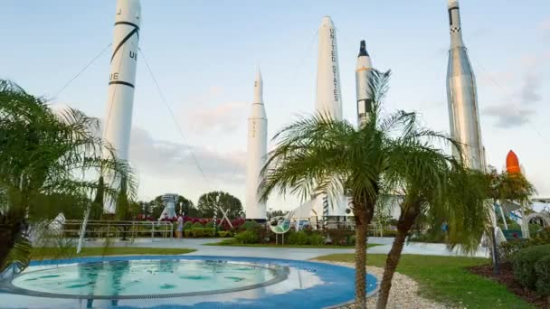 Rakieta ogród w kennedy space center — Wideo stockowe