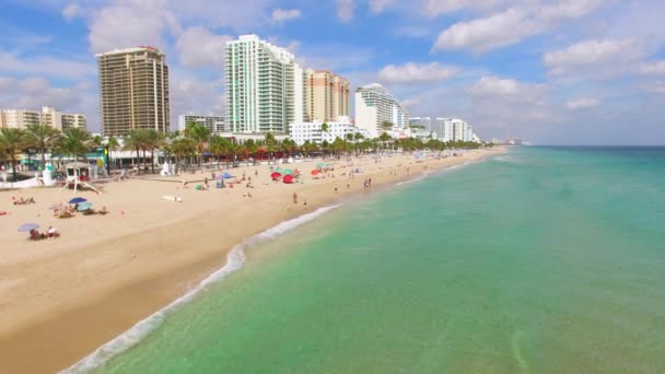 Fort Lauderdale Beach y A1A video aéreo de carretera — Vídeos de Stock
