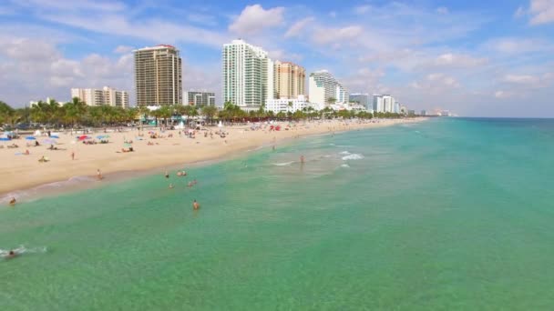 Fort Lauderdale Beach y A1A video aéreo de carretera — Vídeos de Stock