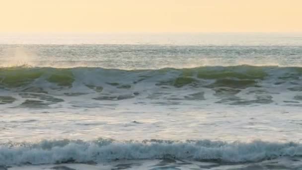 Solnedgang på Rialto Beach – stockvideo